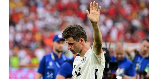 Thomas Müller kondigde na de Europa Cup zijn afscheid van het nationale team aan Thomas Müller kondigde na de Europa Cup zijn afscheid van het nationale team aan